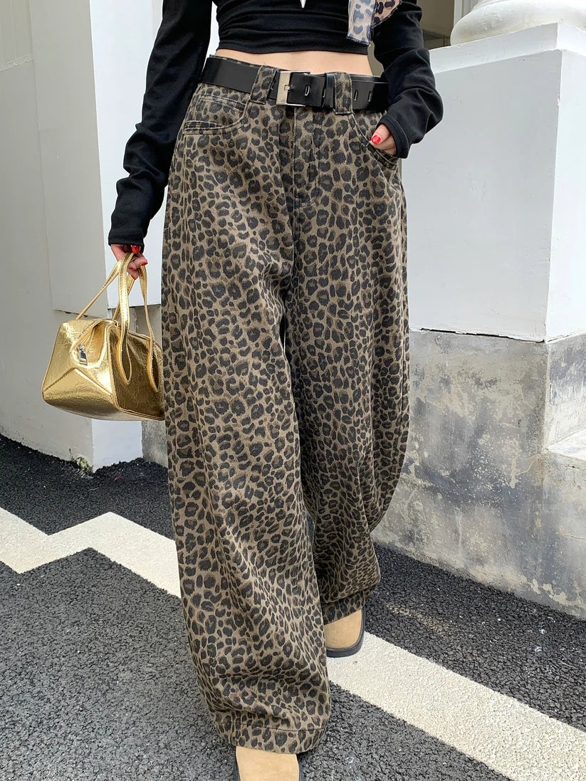 Versatile Leopard Print High-Waisted Wide Leg Jeans TK0095