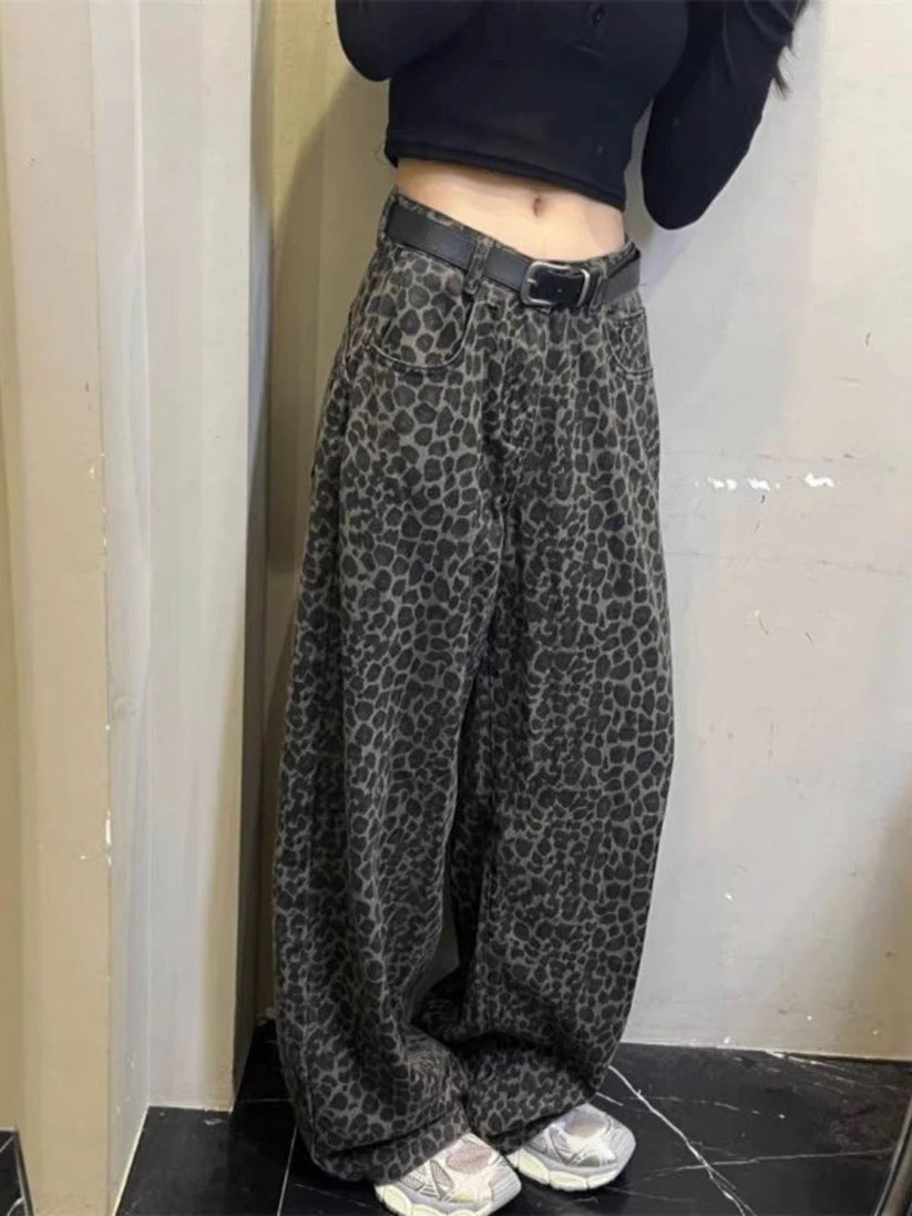 Versatile Leopard Print High-Waisted Wide Leg Jeans TK0095