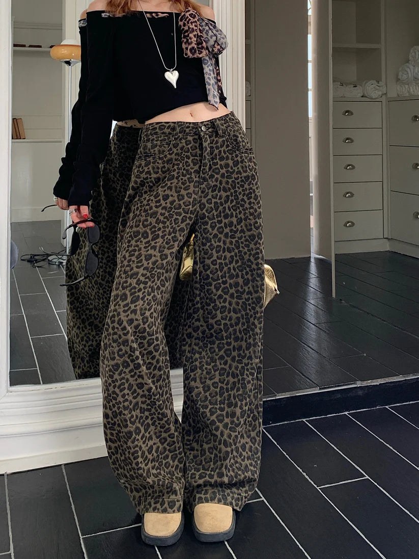 Versatile Leopard Print High-Waisted Wide Leg Jeans TK0095