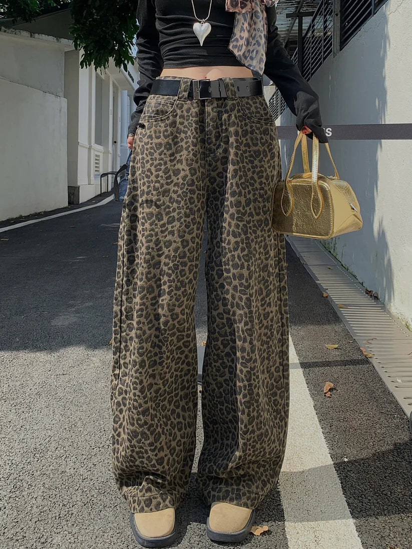 Versatile Leopard Print High-Waisted Wide Leg Jeans TK0095